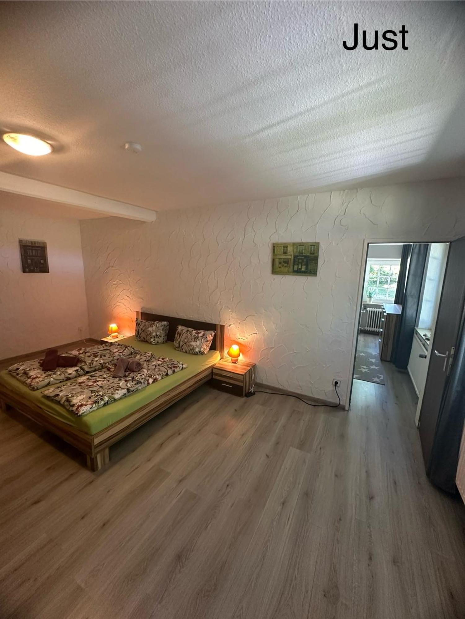 Haus Tunix Hunde Sind Herzlich Willkommen บุทยาดิงเงน ภายนอก รูปภาพ